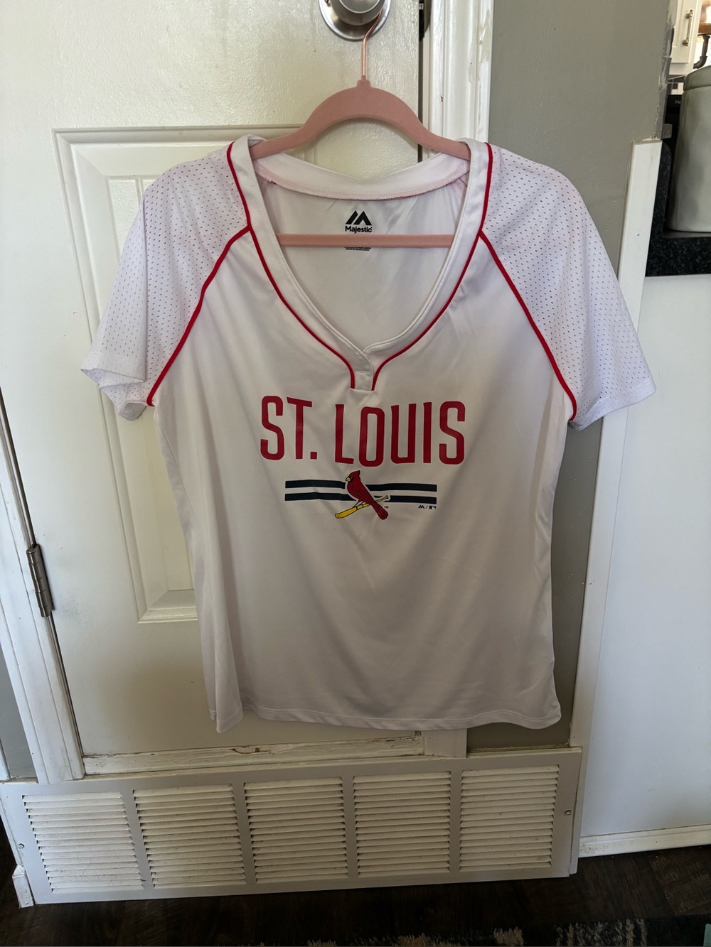 Womens Size XL St Louis Cardinals Tshirt NWOT